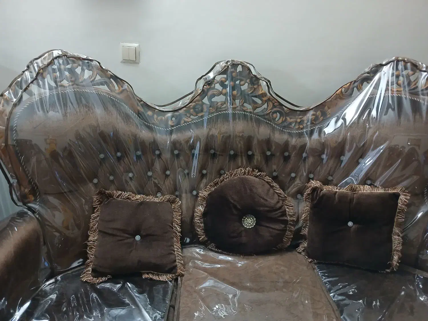 فروش مبل 9 نفره|مبلمان خانگی و میز عسلی|شاهینشهر, خانه کارگر|دیوار