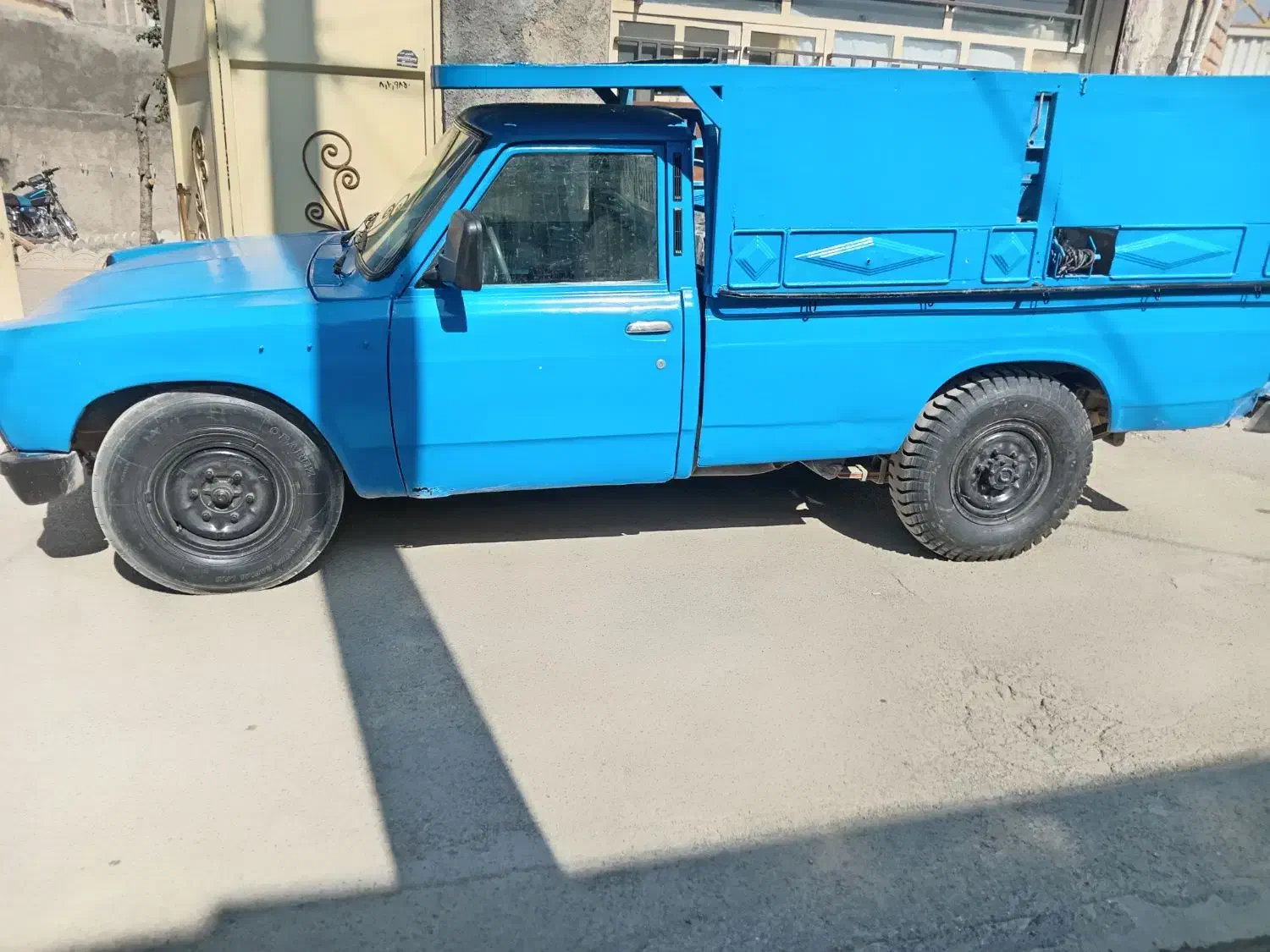 نیسان 83|خودرو سواری و وانت|باغ بهادران, |دیوار