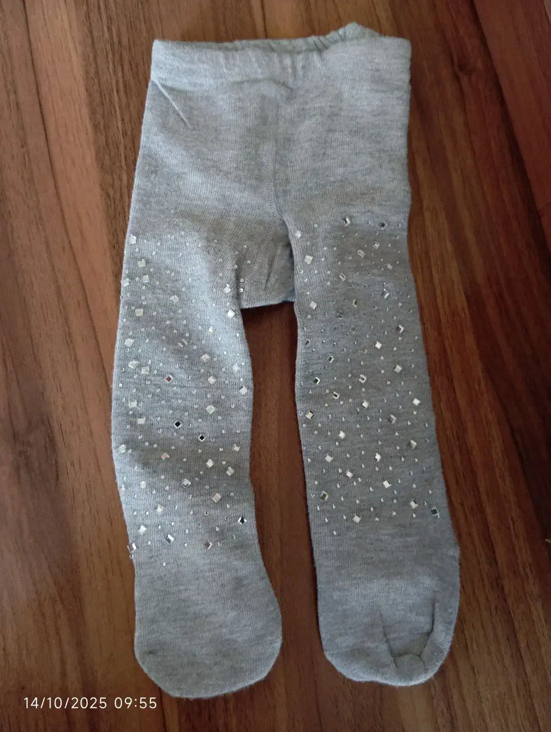 جوراب شلواری نوزادی نگین دار|کفش و لباس بچه|قم, زنبیل آباد|دیوار