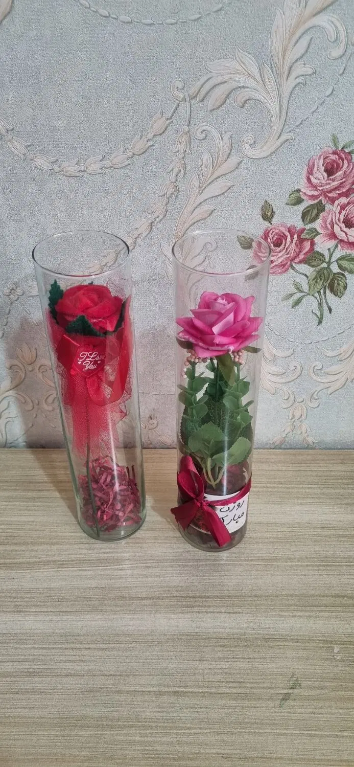 گل شیشه ای|گل مصنوعی|همدان, |دیوار