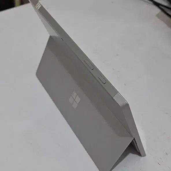 لپ تاپ سرفیس پرو ۳|رایانه همراه|بابل, |دیوار