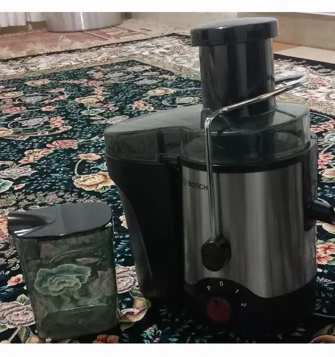 آب میوه گیری بوش|آبمیوه‌گیر و آب‌مرکبات‌گیر|فردیس, شهرک هفده شهریور|دیوار