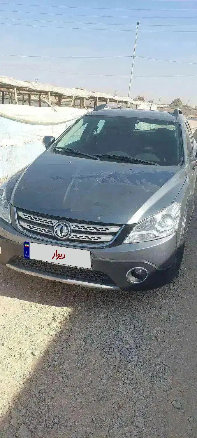 فروش اچ سی کراس فوق لاکچری و تک برگ سند|خودرو سواری و وانت|خمینیشهر, |دیوار