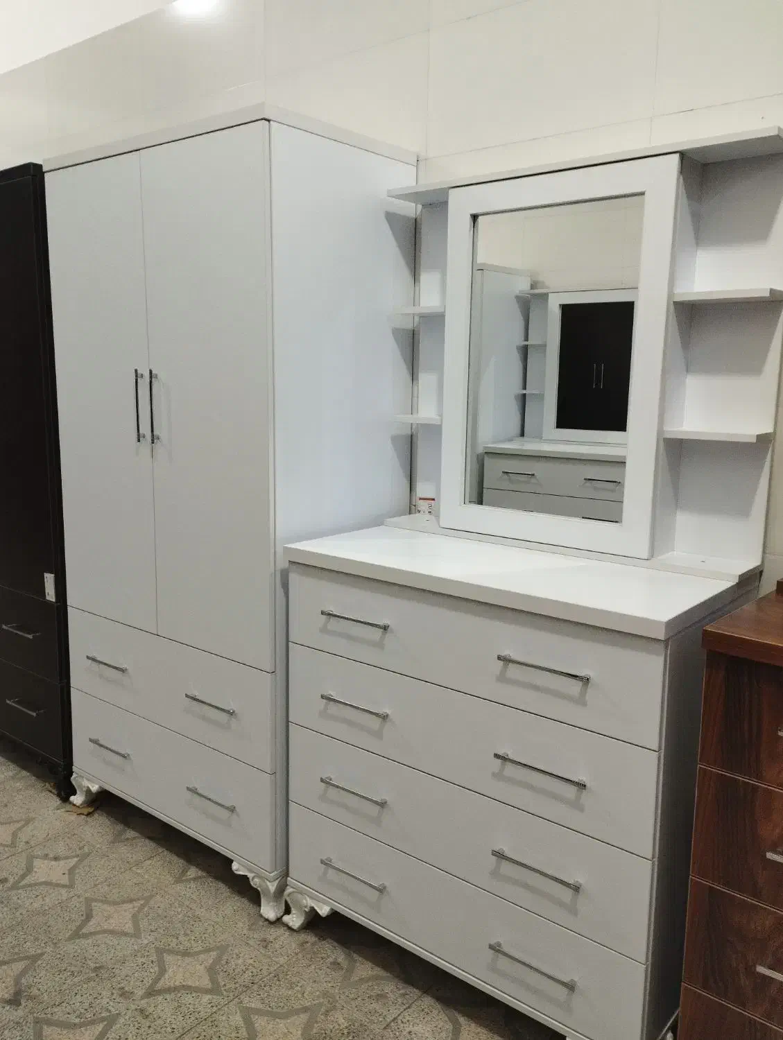 کمد دراور لباسی|جاکفشی، کمد، دراور|کرمان, |دیوار