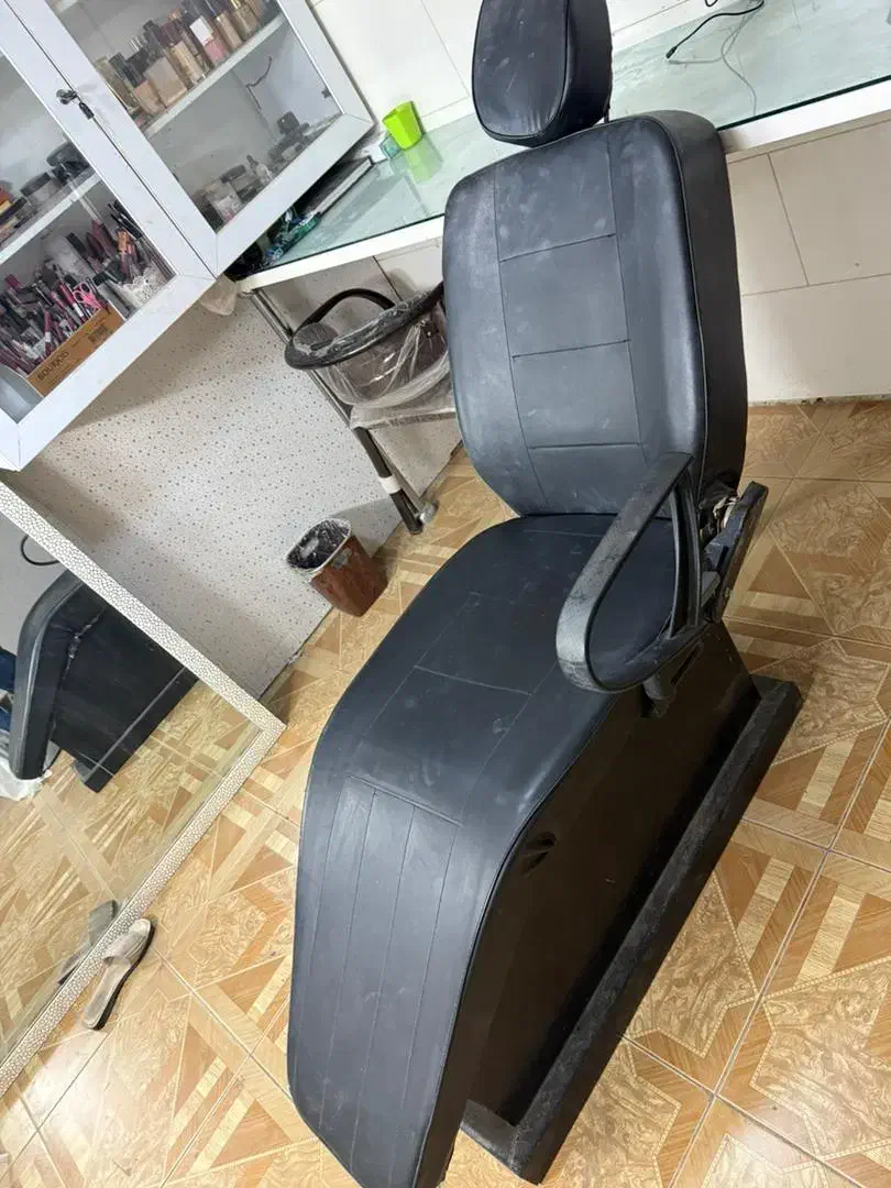 دکور آرایشگاه زنانه|آرایشگاه و سالن‌های زیبایی|مرودشت, ژیان|دیوار