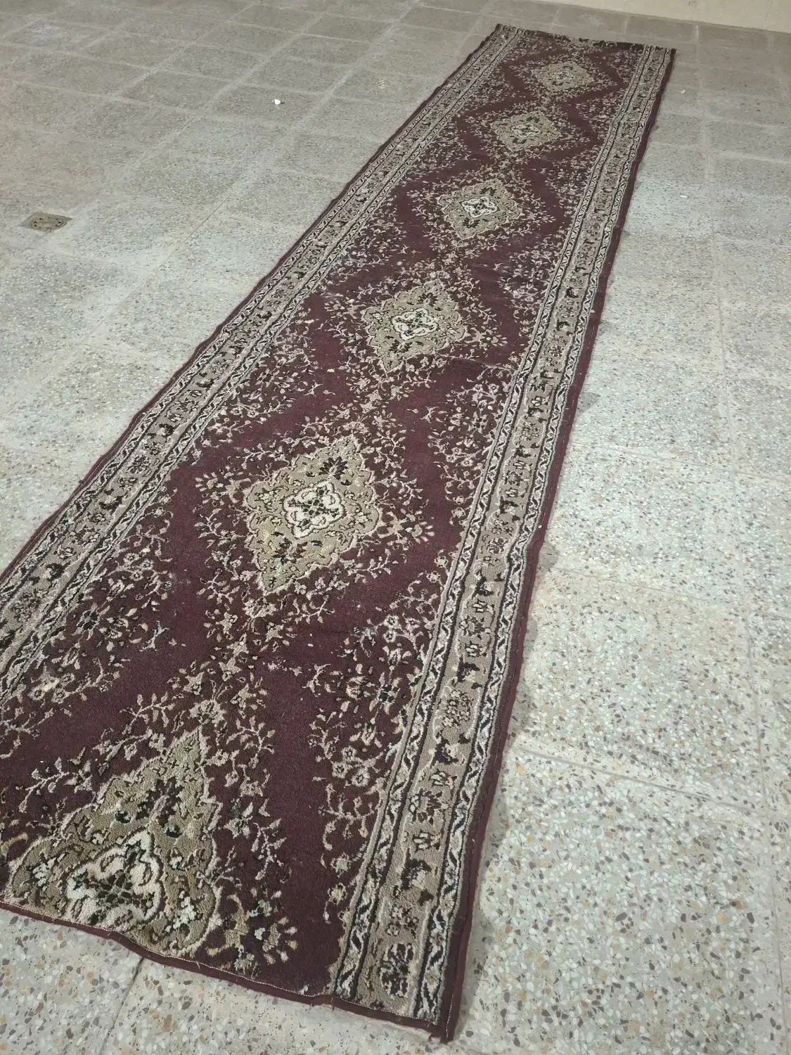 فروش فرش کناره|فرش|لنجان, |دیوار