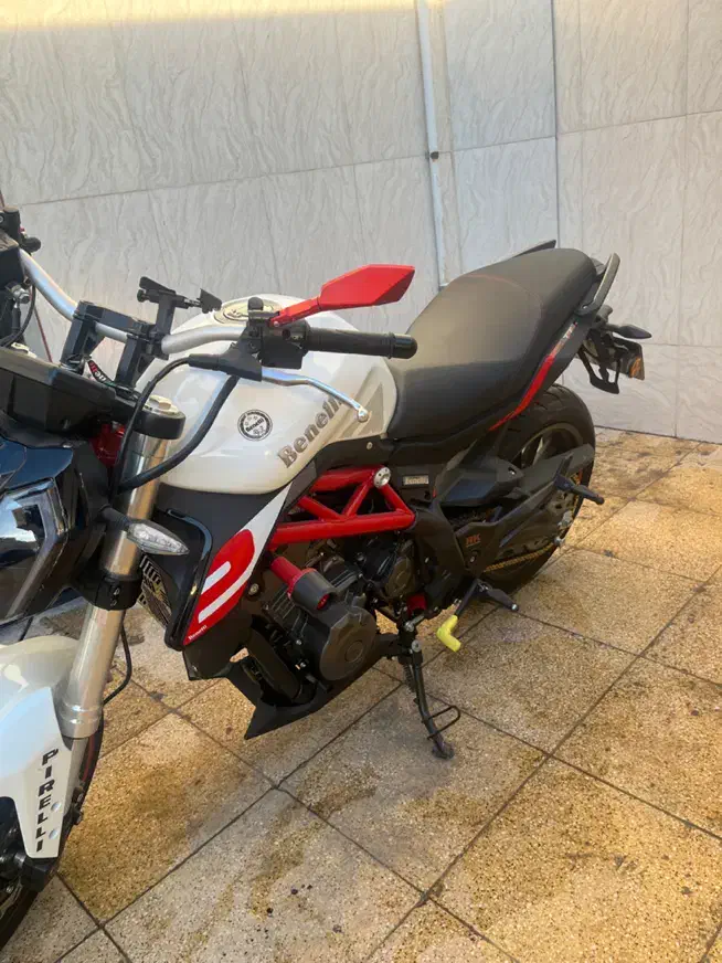 بنلی ۳۰۰ مدل۱۴۰۲|موتورسیکلت|اصفهان, هزارجریب|دیوار