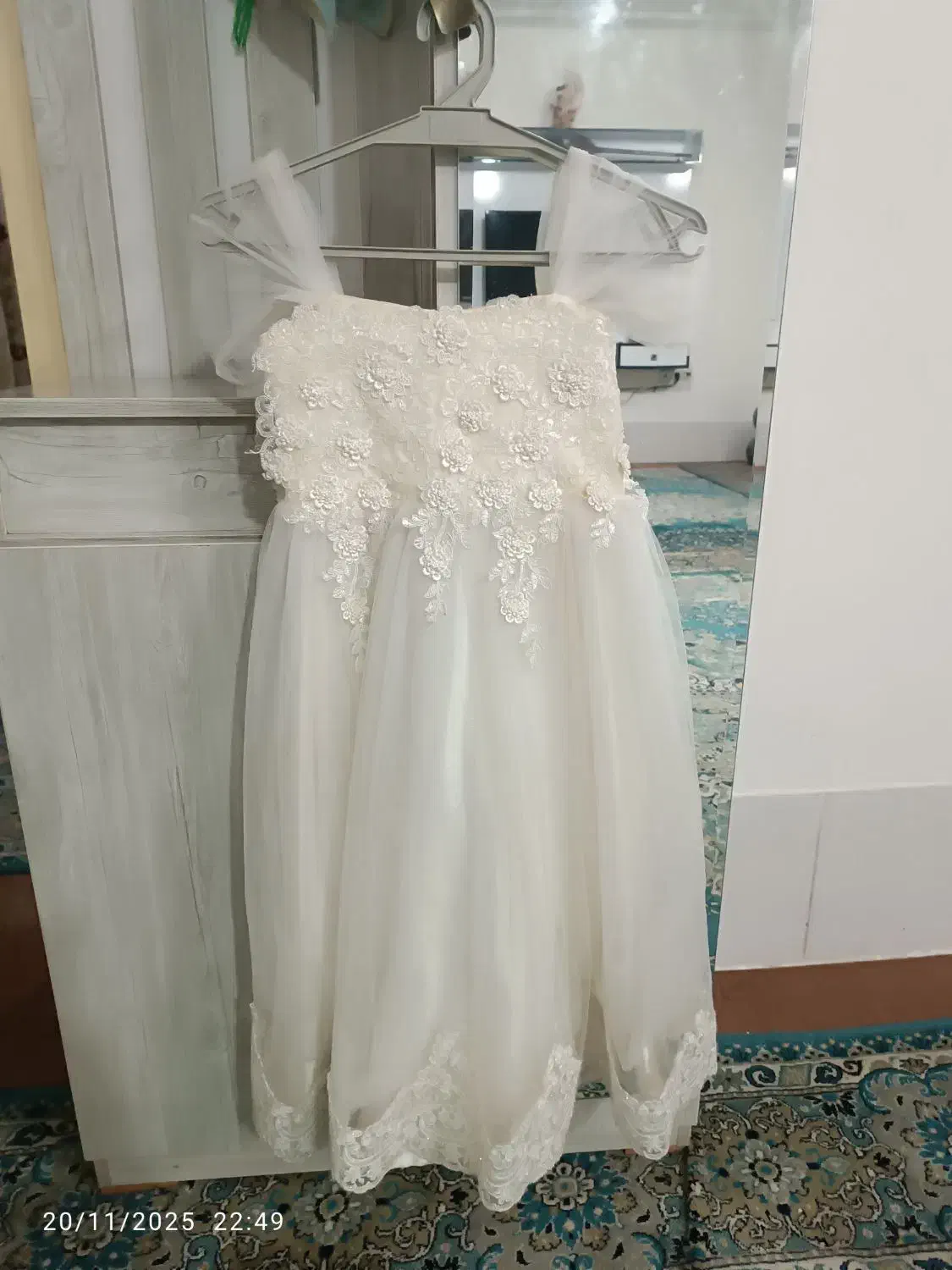 لباس عروس|لباس|شیراز, کوزه گری|دیوار