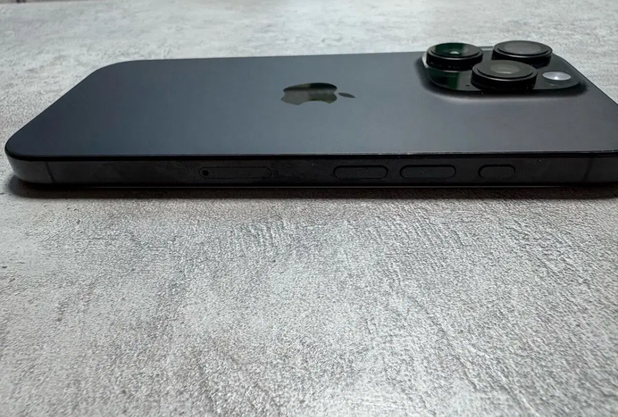 Iphone 16 pro ZAA|موبایل|تهران, تهرانپارس جنوبی|دیوار