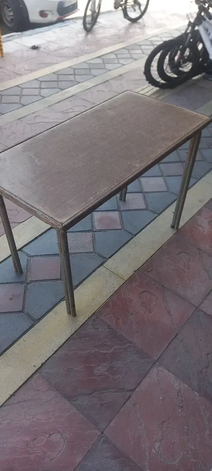 میز صفحه چوبی پایه فلزی مستطیل|میز و صندلی غذاخوری|آمل, |دیوار