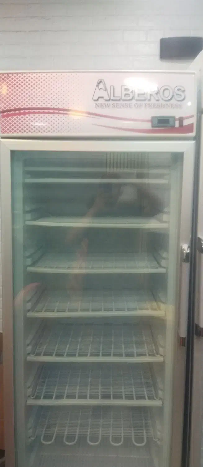 یخچال و فریزر ایستاده و تاپینگ و دستگاه قیفی|فروشگاه و مغازه|لاهیجان, کوی آزادگان|دیوار