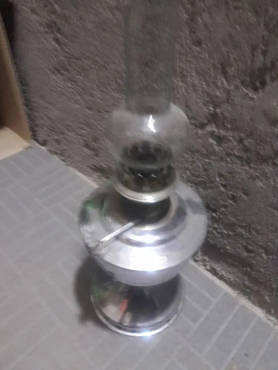 گرد سوز|کلکسیون اشیاء عتیقه|میانه, |دیوار