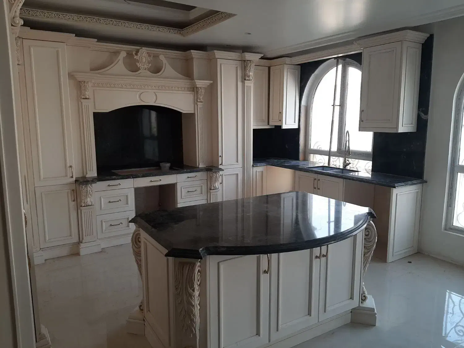 استخدام نصاب ماهر وکمک نصاب کابینت آشپزخانه وکلوزت|استخدام صنعتی، فنی، مهندسی|تهران, محمودیه|دیوار