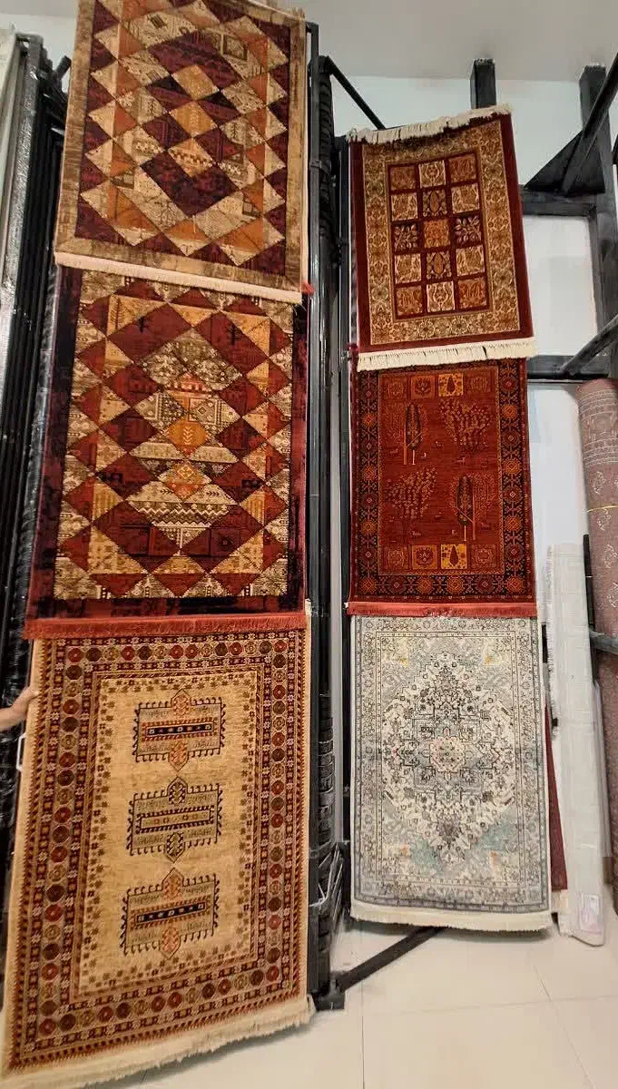 قالیچه سبز قالیچه قرمز قالیچه سنتی ۱۰۰ طرح جذاب|فرش|مشهد, امیر المومنین|دیوار