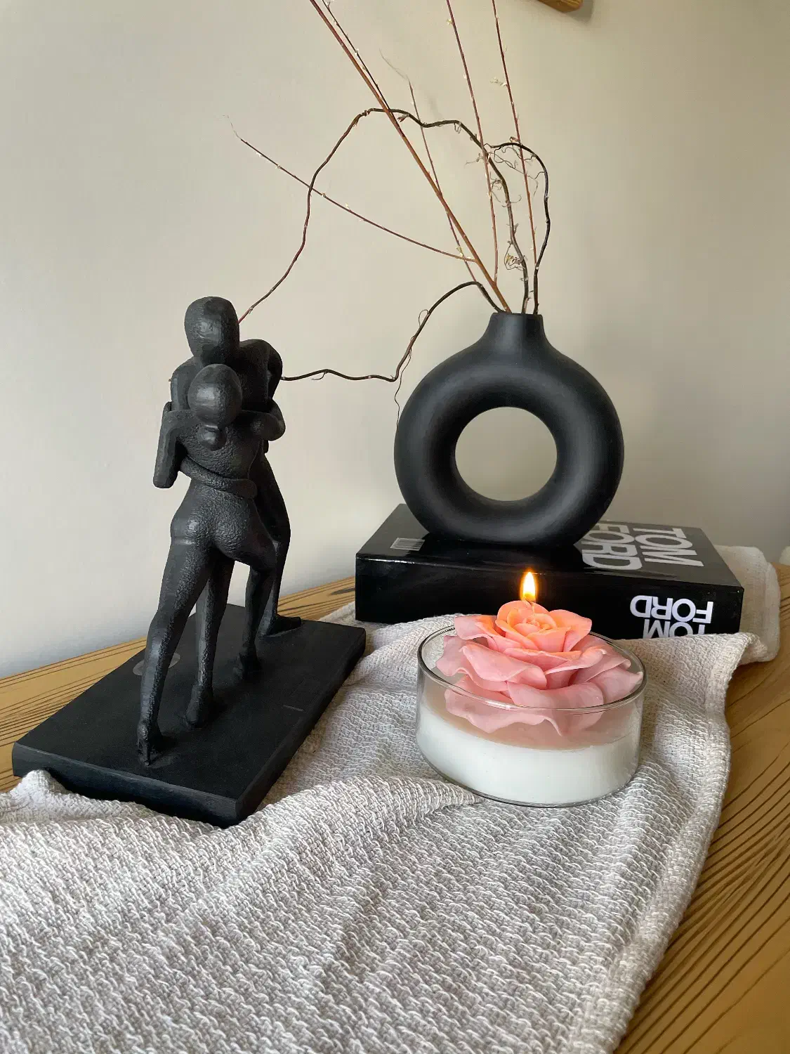 شمع گل ساخته شده با دست مناسب هدیه|صنایع دستی و سایر لوازم تزئینی|تهران, گلستان (شهرک راه آهن)|دیوار