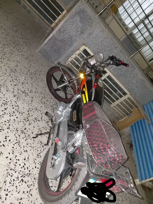 موتورسیکلت پرواز|موتورسیکلت|فولادشهر, A4|دیوار