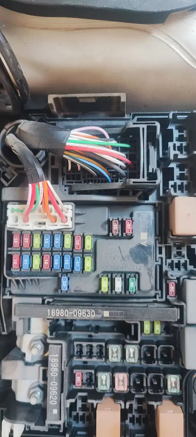 لوازم و لاستیک خودرو ۲۰۶ و الکترا|قطعات یدکی و لوازم جانبی|آبادان, |دیوار