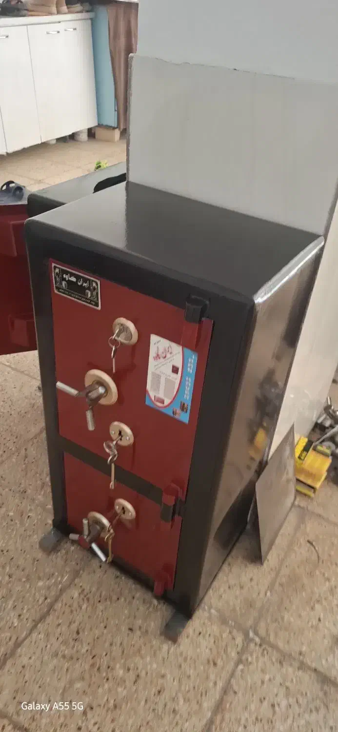 گاوصندوق|ابزارآلات|رشت, کوی امام رضا|دیوار