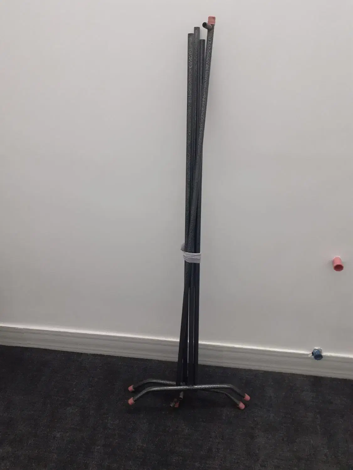 رگال لباس|بندرخت و رخت‌آویز|گرگان, |دیوار