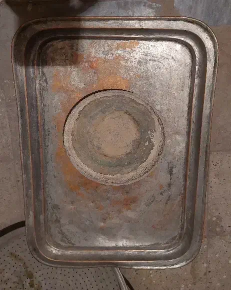 سماور برنجی|کلکسیون اشیاء عتیقه|رباط‌کریم, رباط‌کریم|دیوار