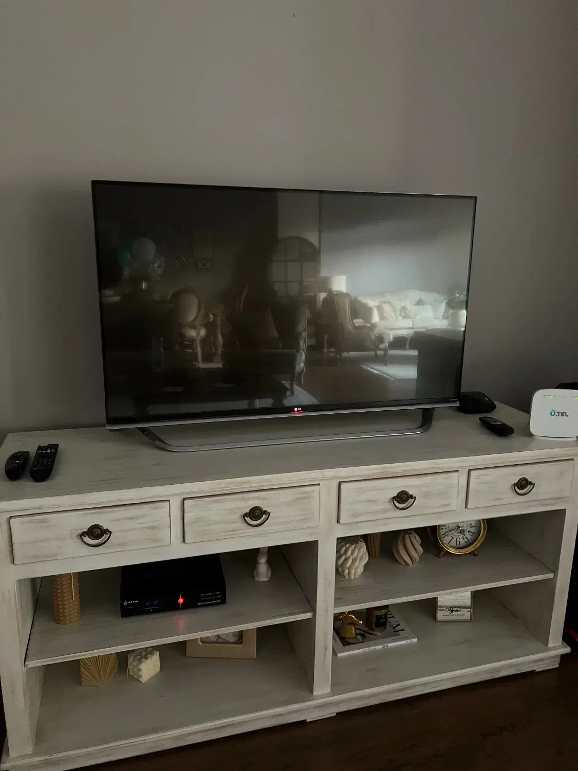 تلویزیون ال ای دی الجی ۴۹ اینچ 4k|تلویزیون و پروژکتور|تهران, درکه|دیوار