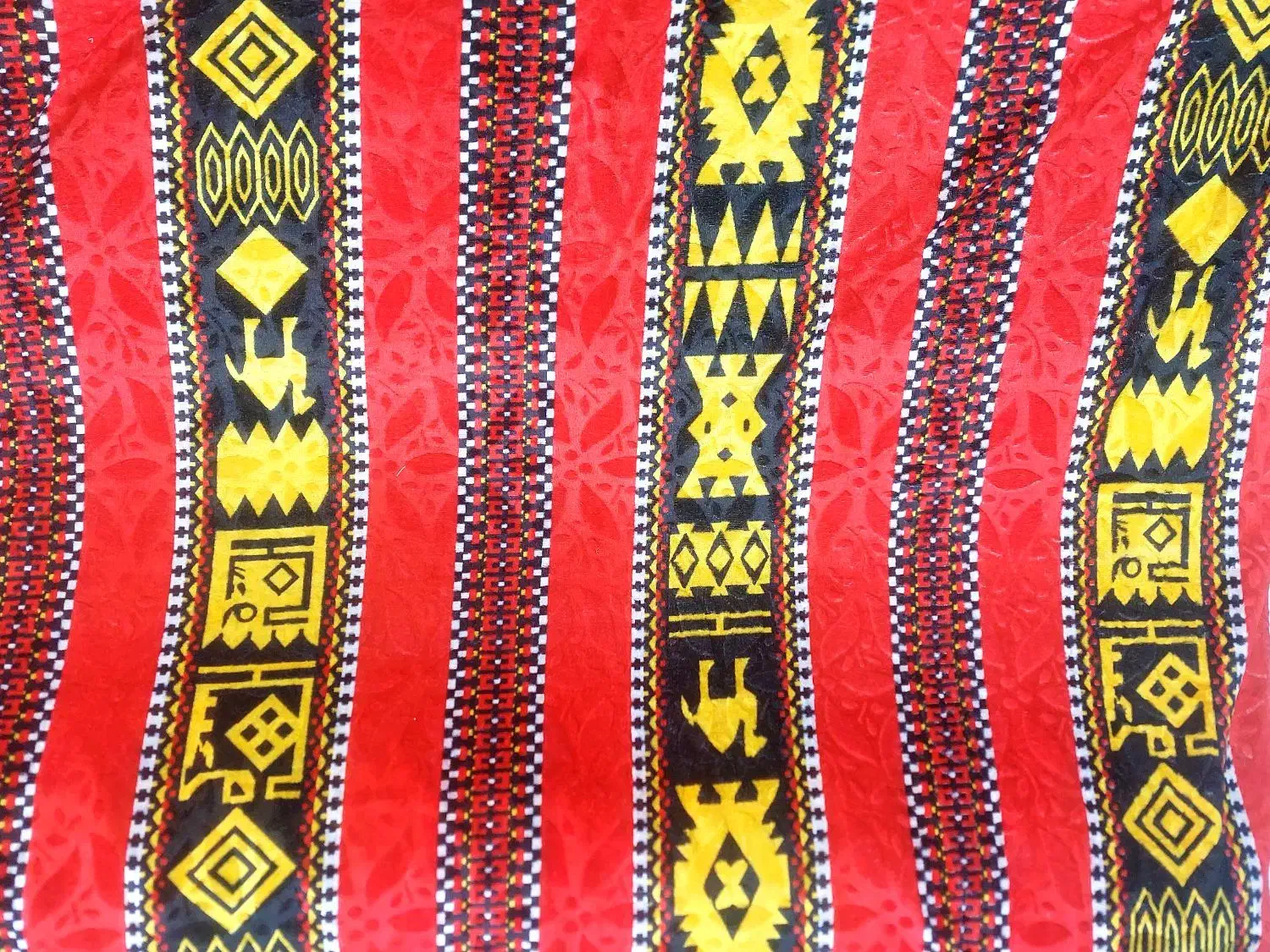 اقماش سدو تراثی|گلیم، جاجیم، گبه|اهواز, کوی علوی|دیوار