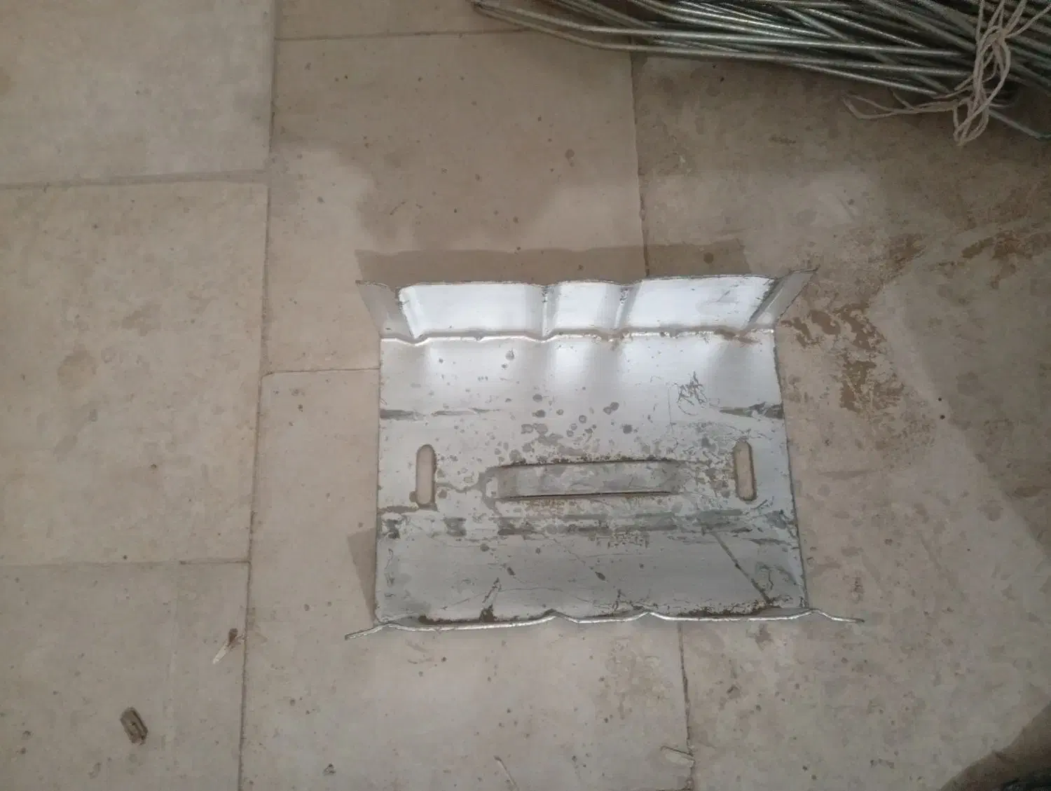 بست وقلاب میلگرد بسترو کیسه قیری و برشگیر وورق|مصالح و تجهیزات ساختمان|خوسف, |دیوار