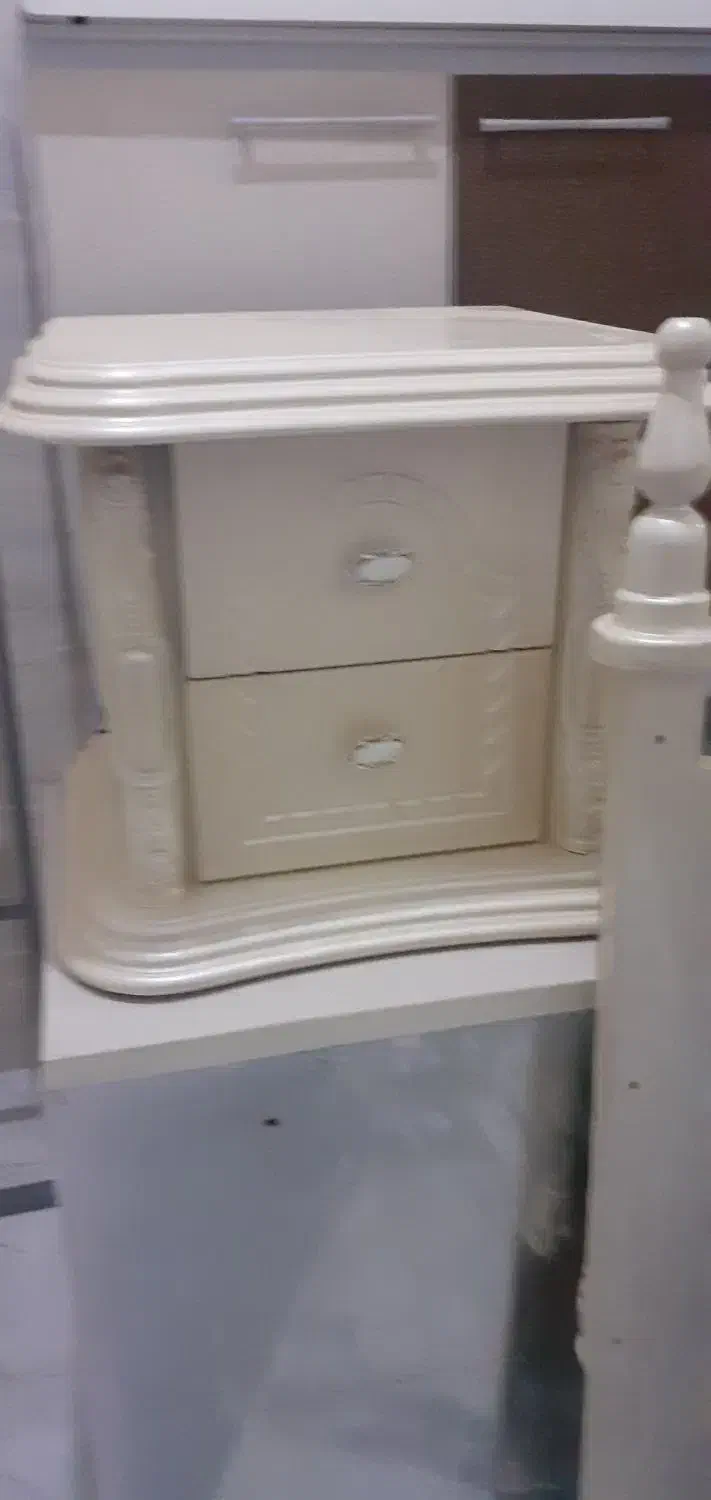 سرویس خواب با میز آرایش|تخت و سرویس خواب|رباط‌کریم, الارد|دیوار