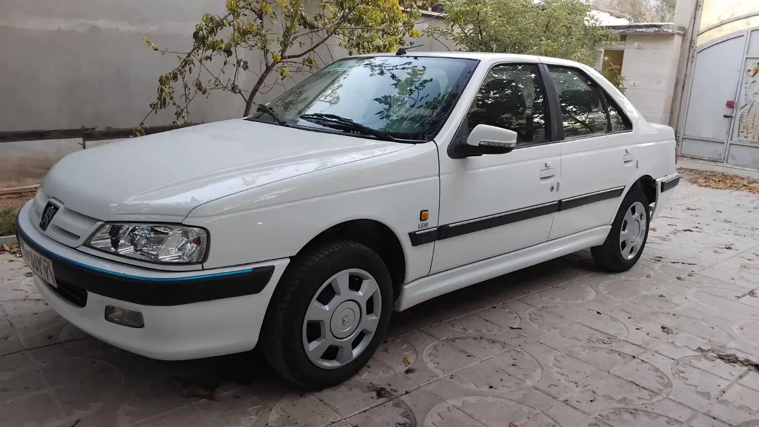 پارس تیوفایو|خودرو سواری و وانت|شهرکرد, |دیوار