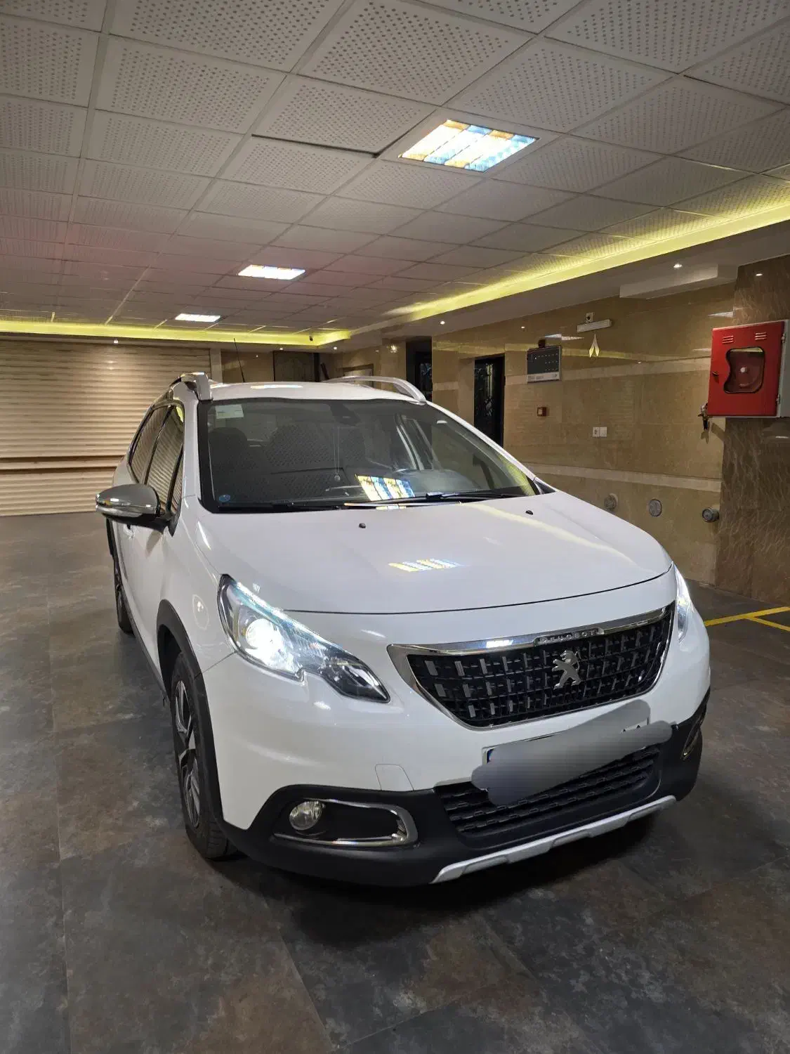 پژو ۲۰۰۸ بدون رنگ مدل ۹۷|خودرو سواری و وانت|تبریز, |دیوار