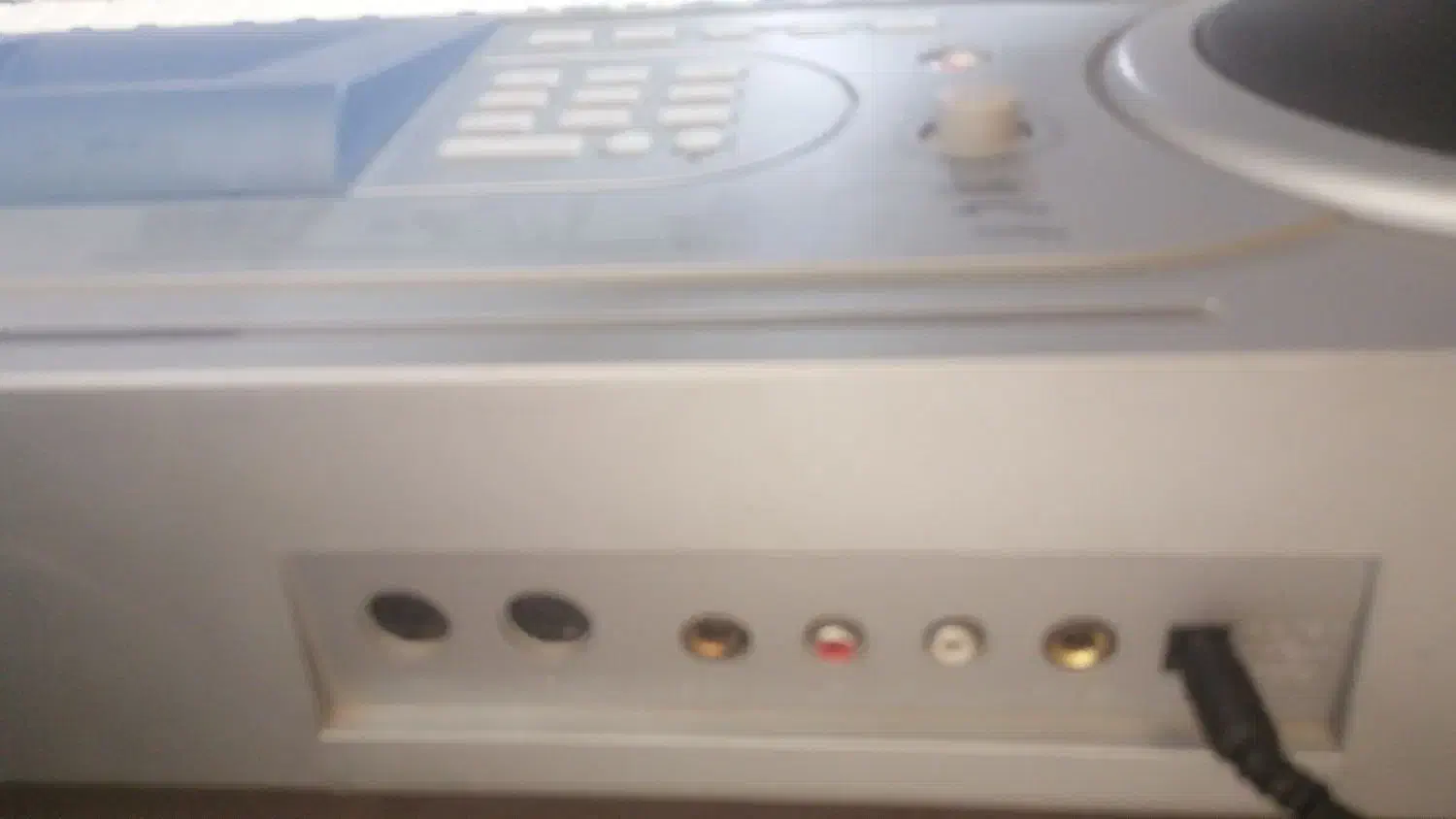 ارگ  (کیبورد)|پیانو، کیبورد، آکاردئون|ری, فیروزآبادی|دیوار