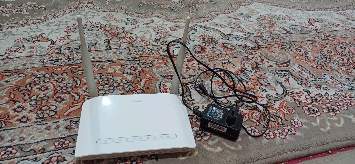 دستگاه مودم در حد نو میباشد|مودم و تجهیزات شبکه|چهارباغ, |دیوار