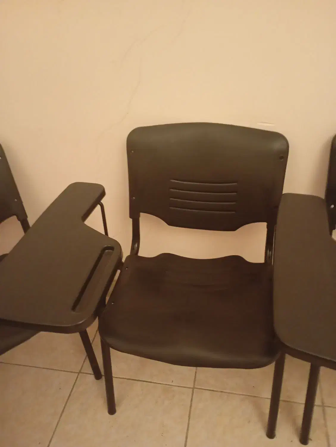 صندلی تکی نفره|صندلی و نیمکت|گرگان, |دیوار