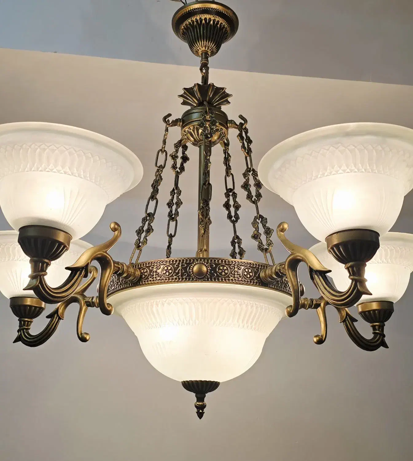 ۳ عدد لوستر ۵ شاخه مجلل و کلاسیک|لوستر و چراغ آویز|تهران, اقدسیه|دیوار