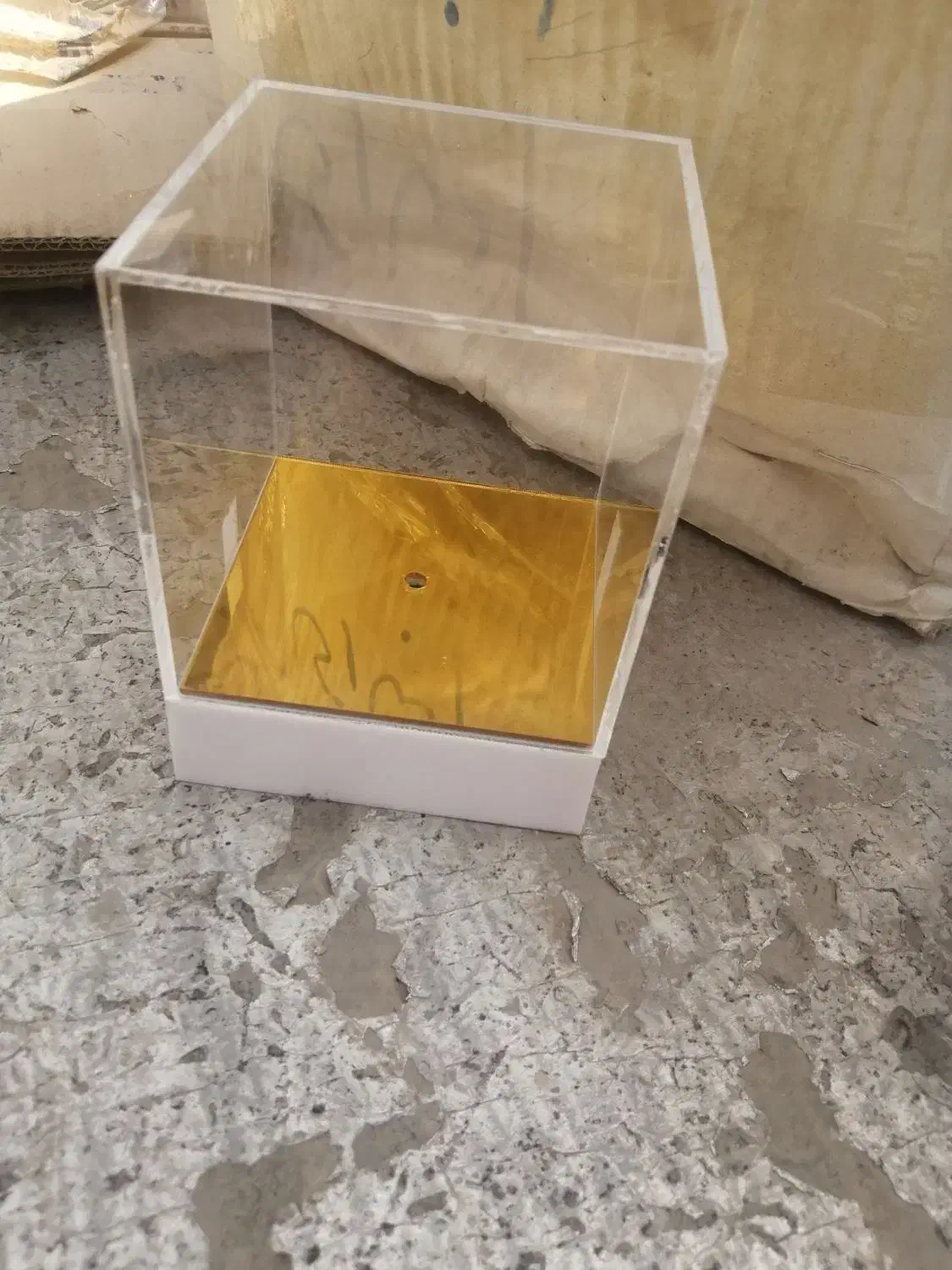 باکس گل رز جاودان|گل و گیاه طبیعی|تهران, ائمه اطهار|دیوار