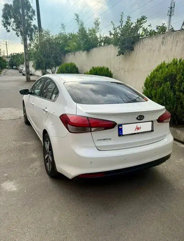 سراتو ۲۰۱۷|خودرو سواری و وانت|تهران, شهرک شهید باقری|دیوار