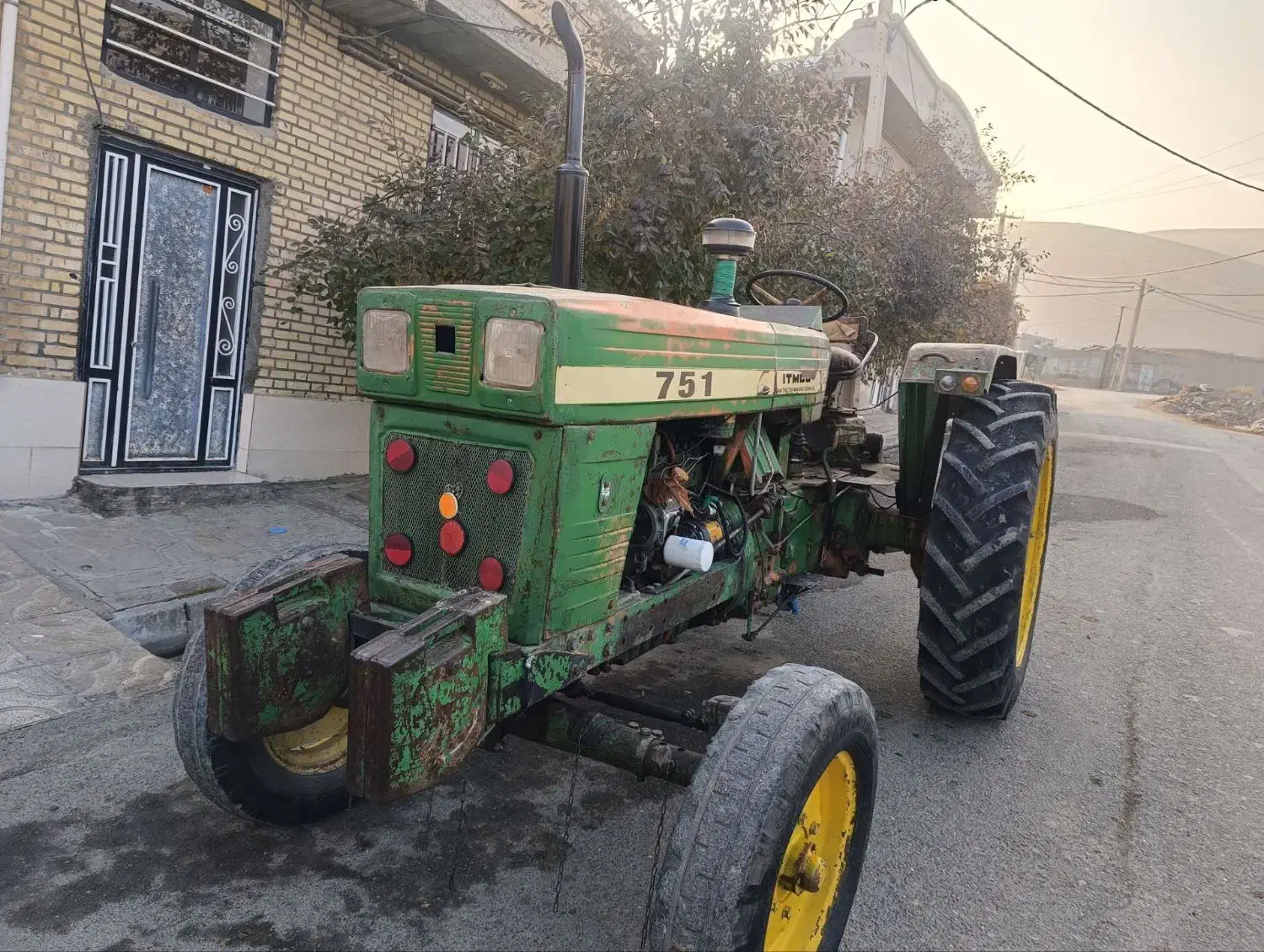 تراکتور ای تی ام|خودرو سنگین|نقده, |دیوار