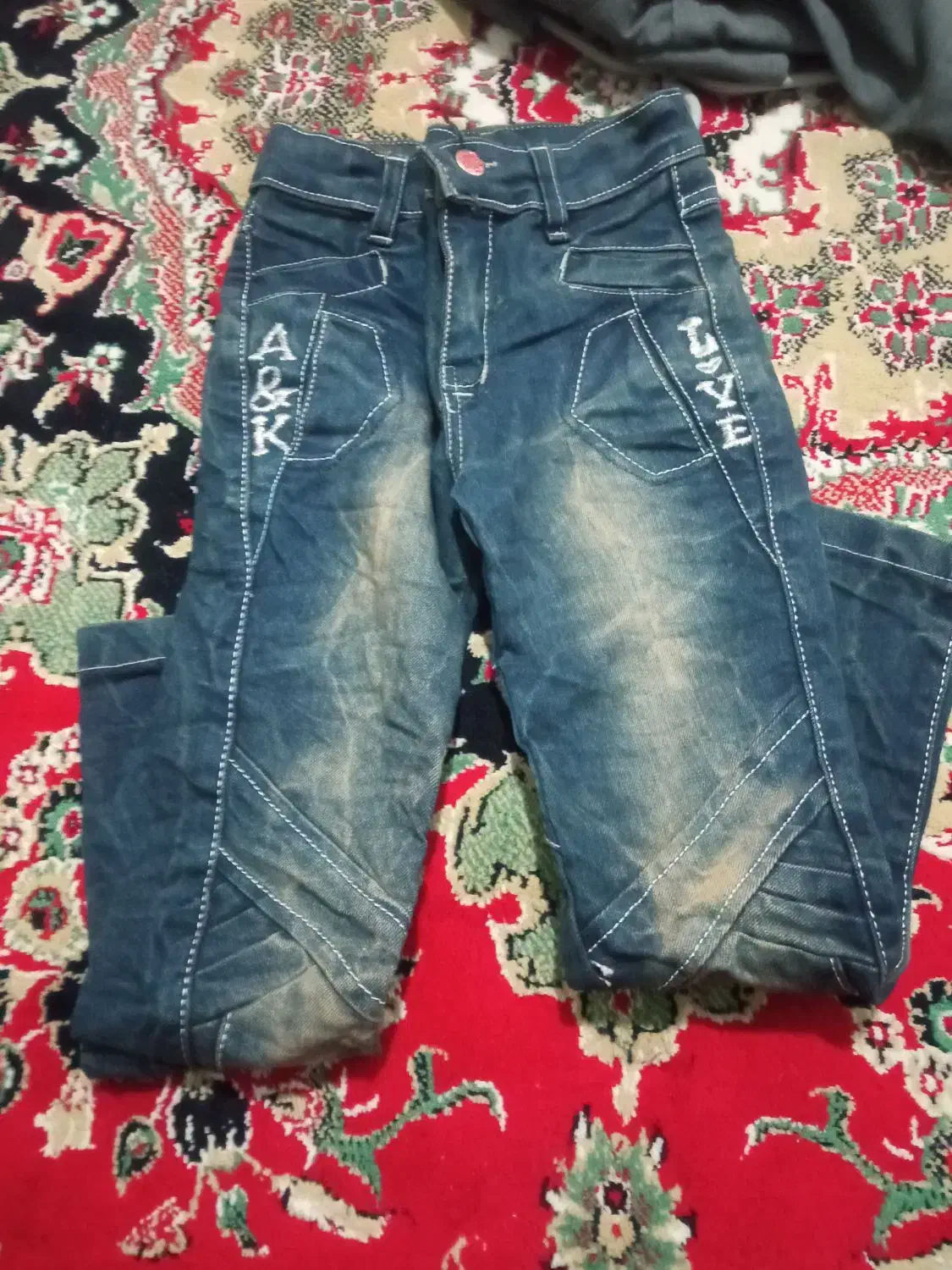 لباس نو|لباس|ایوان, |دیوار