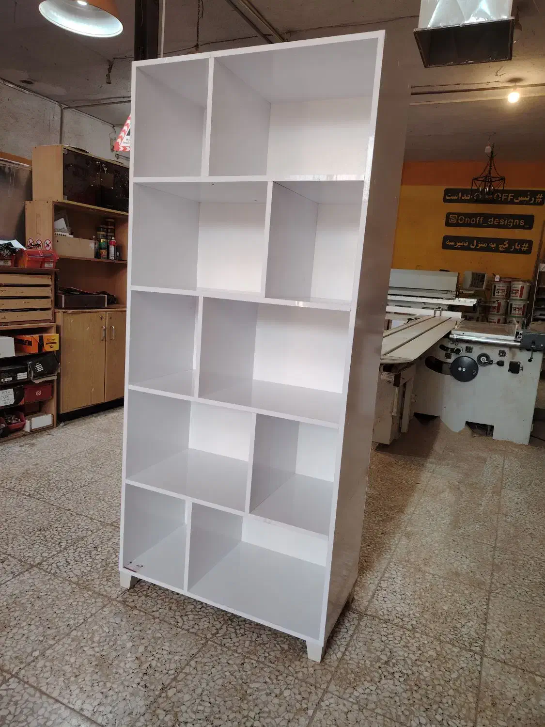 کتابخانه /جاکتابی/ویترین|کتابخانه، شلف، قفسه‌های دیواری|اصفهان, فجر|دیوار