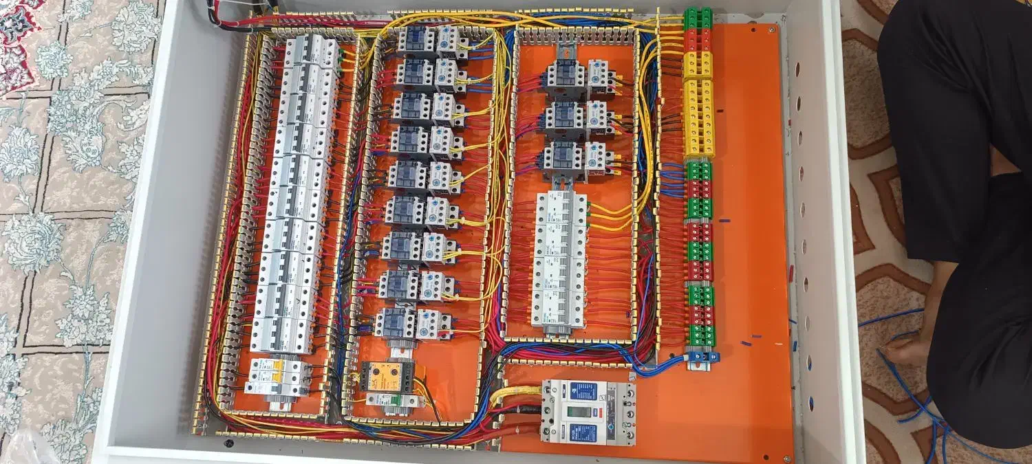 برق کشی ساختمان|خدمات پیشه و مهارت|میناب, |دیوار
