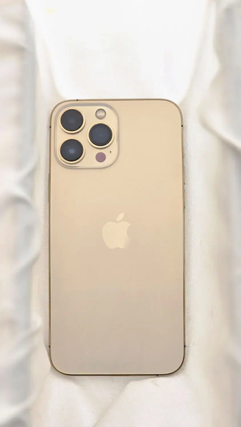 اپل iPhone 13 Pro Max با حافظهٔ ۵۱۲ گیگابایت|موبایل|اصفهان, چرخاب|دیوار
