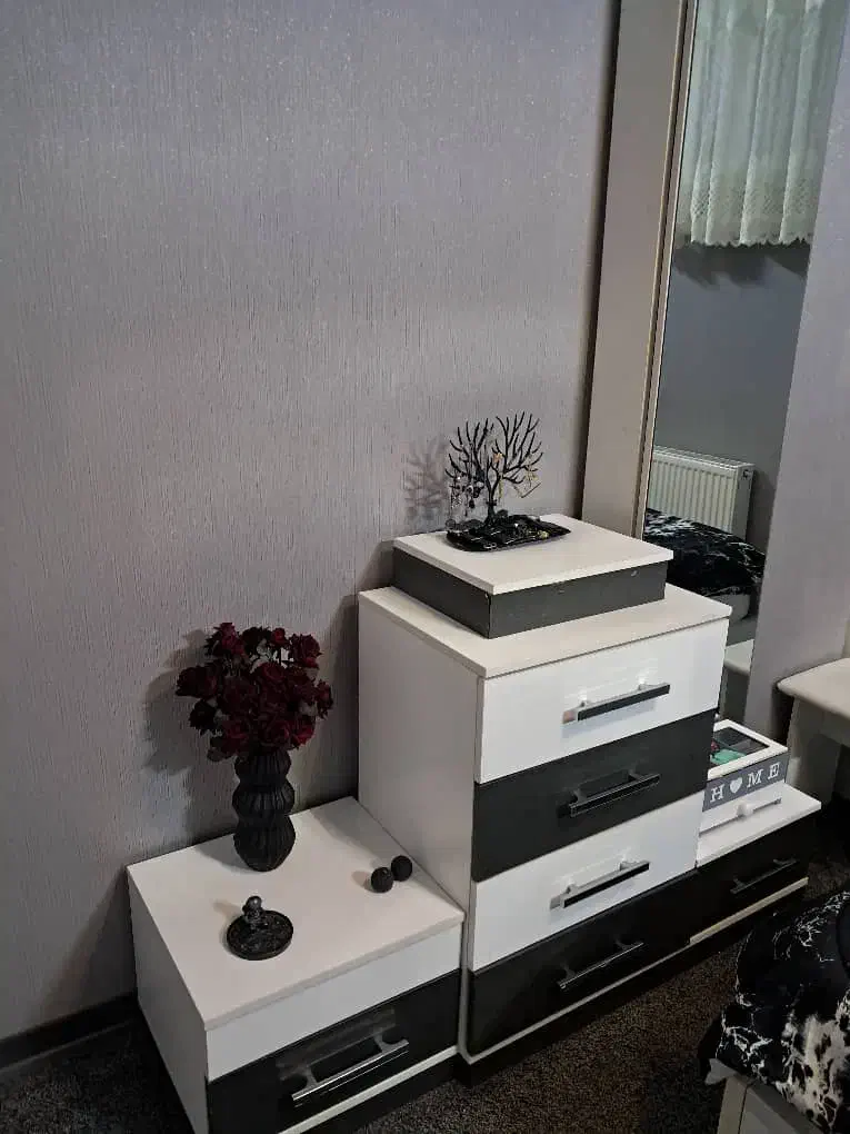 سرویس خواب|تخت و سرویس خواب|فولادشهر, مسکن مهر فولادشهر|دیوار