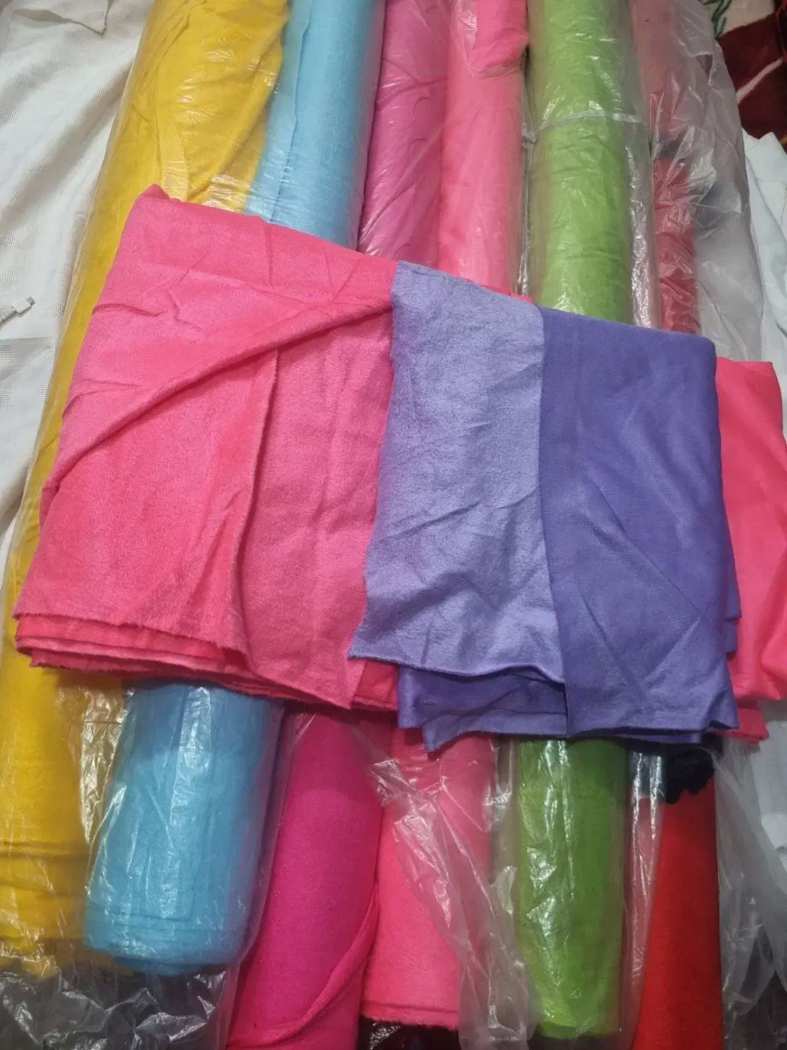 پارچه مخمل عروسکی|لوازم خیاطی و بافتنی|مشهد, کارمندان دوم|دیوار