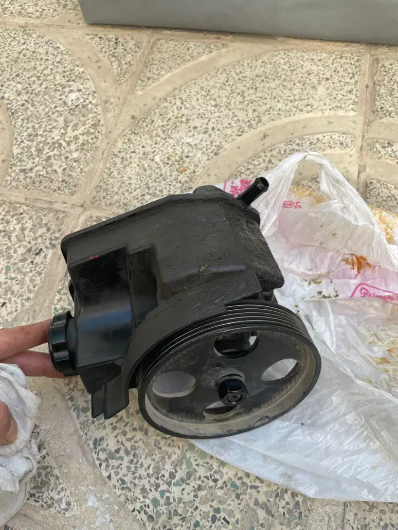 پمپ هیدرولیک ۲۰۶|قطعات یدکی و لوازم جانبی|اصفهان, شهرک صنعتی امیرکبیر (شاپور جدید)|دیوار