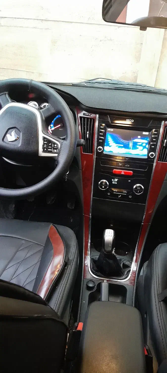 دنا پلاس۹۸ بدون رنگ|خودرو سواری و وانت|اردبیل, |دیوار