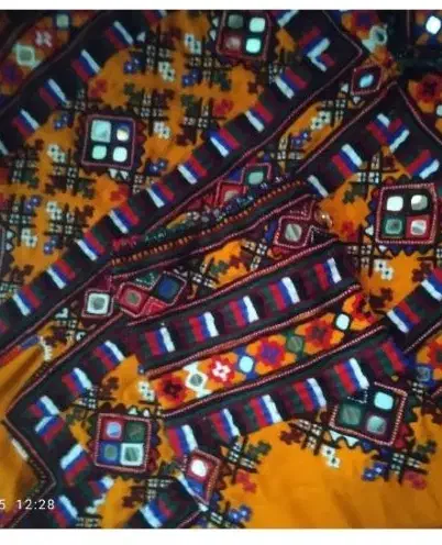 لباس بلوچی|لباس|پیر سهراب, |دیوار