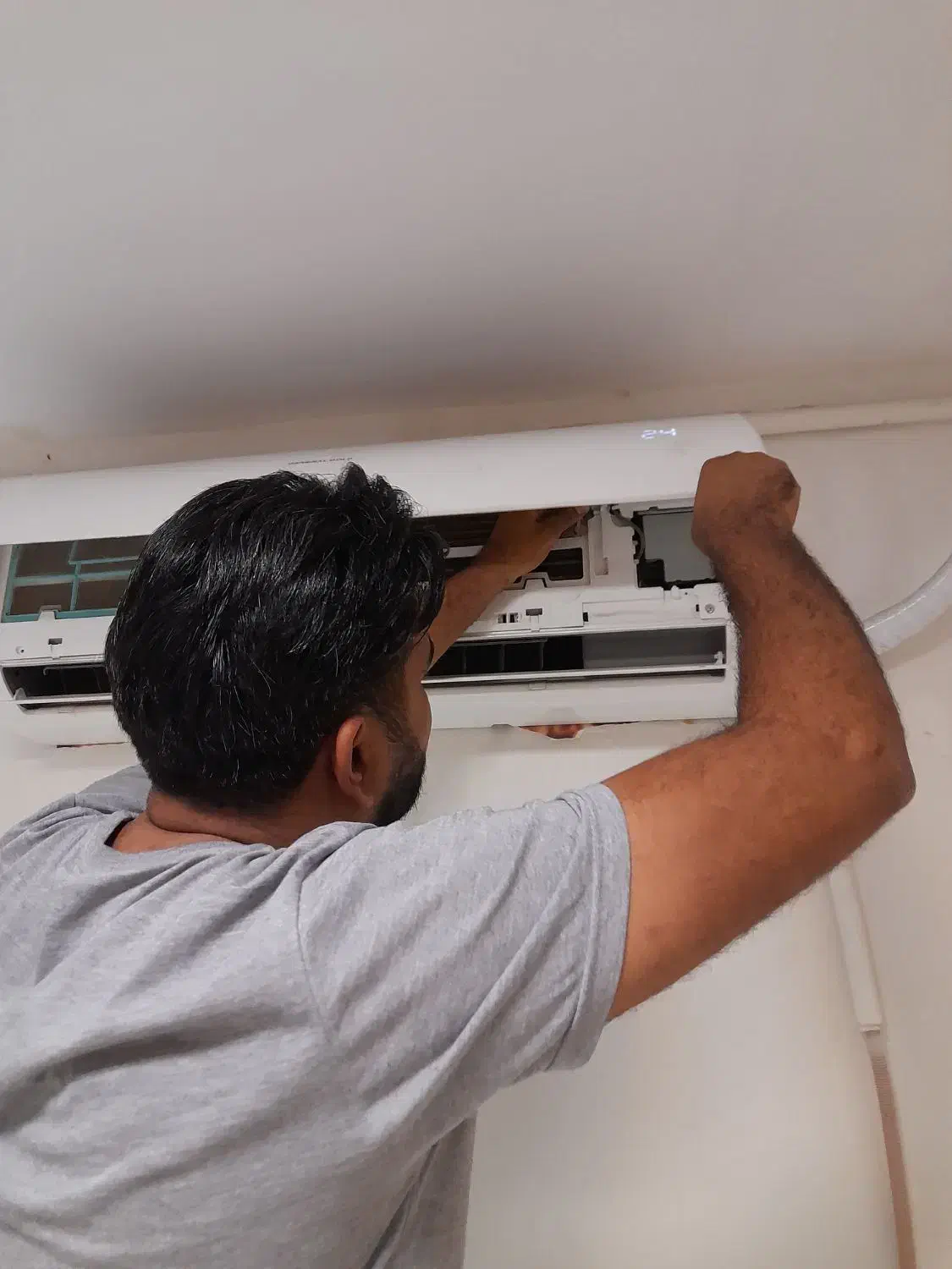 ، نصب  تعمیر پکیج، بگرمکن، کولرگازی،تصفیه اب خانگی|خدمات پیشه و مهارت|دماوند, گیلاوند|دیوار