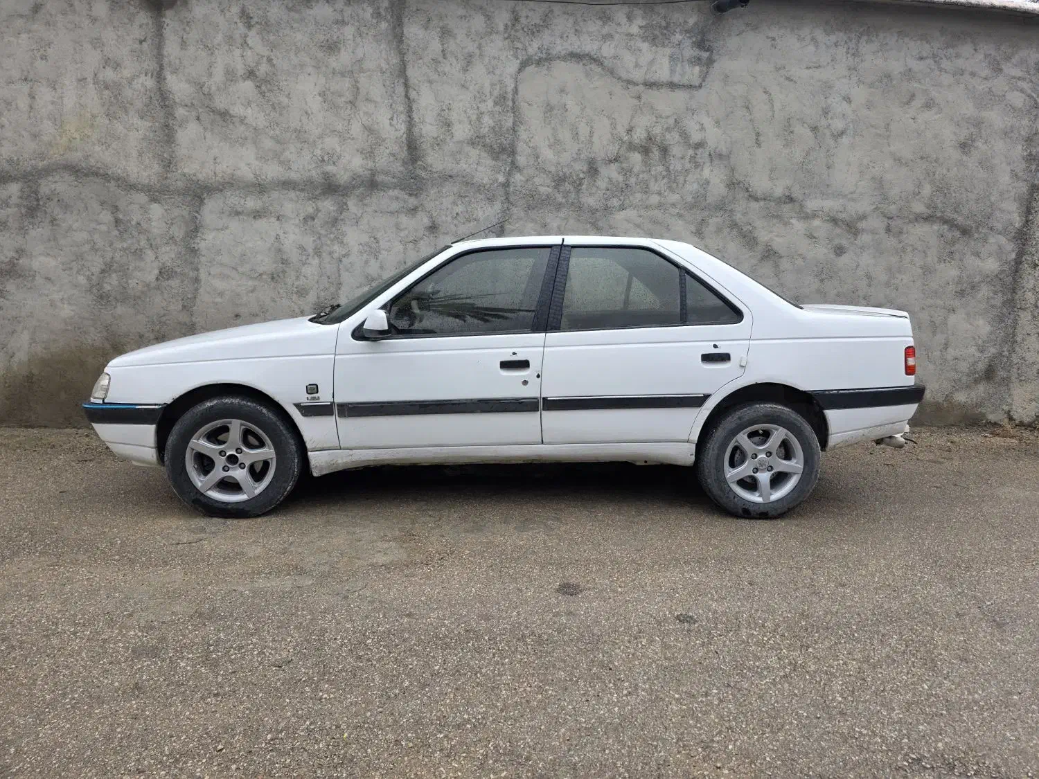 تیوفایو 405 مدل96|خودرو سواری و وانت|کازرون, |دیوار