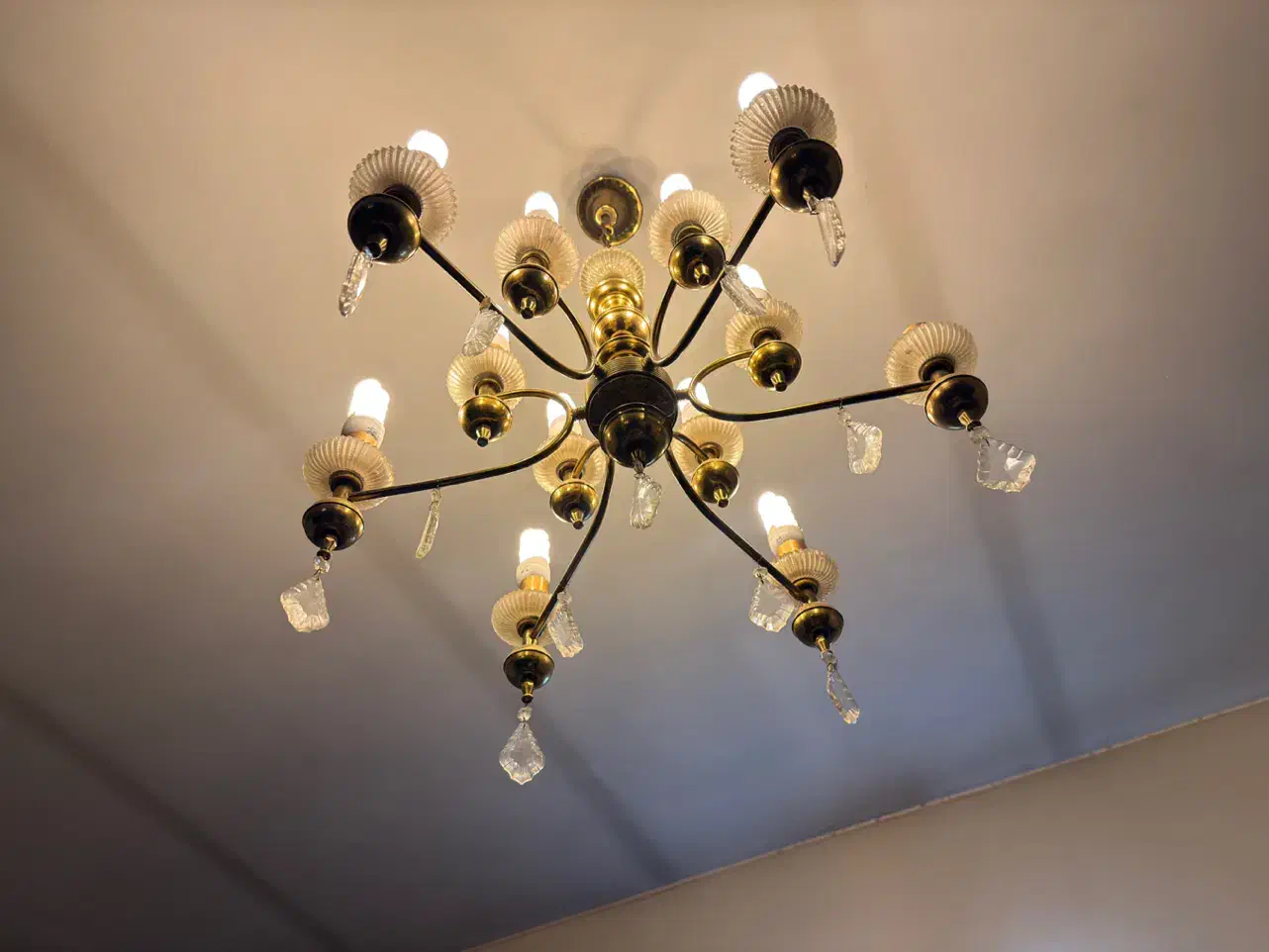 لوستر آنتیک قدیمی|لوستر و چراغ آویز|کرج, گوهردشت|دیوار