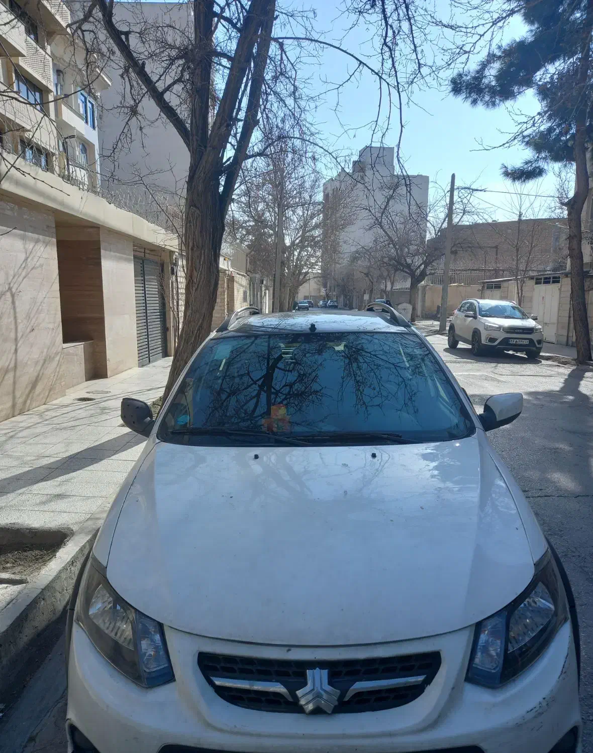 کوئیک r سفید مشکی|خودرو سواری و وانت|مشهد, عبادی|دیوار